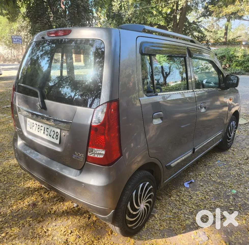 Maruti Suzuki Wagon R 1.0 Vxi Amt, 2017, Petrol