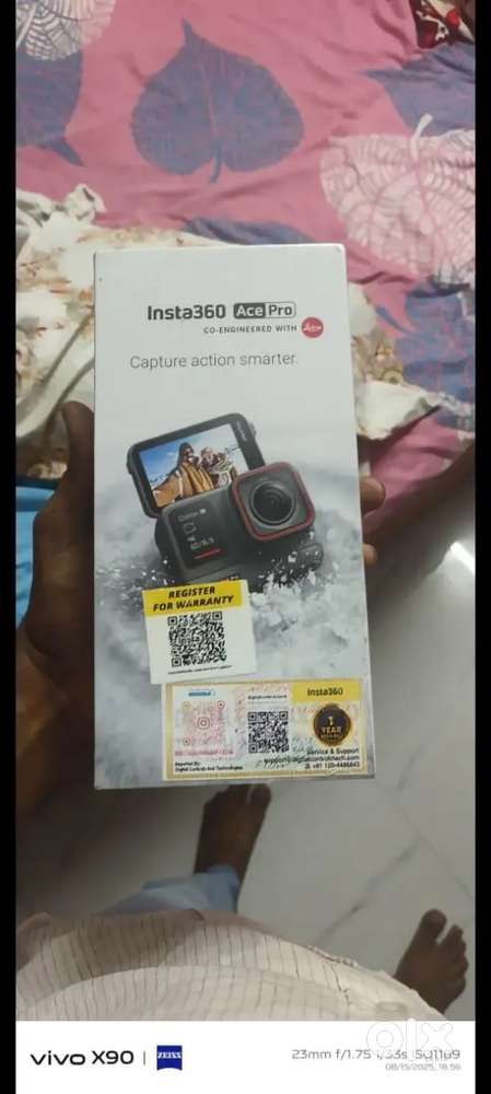 Insta 360 ACE pro camera Cameras Lenses 1824524488