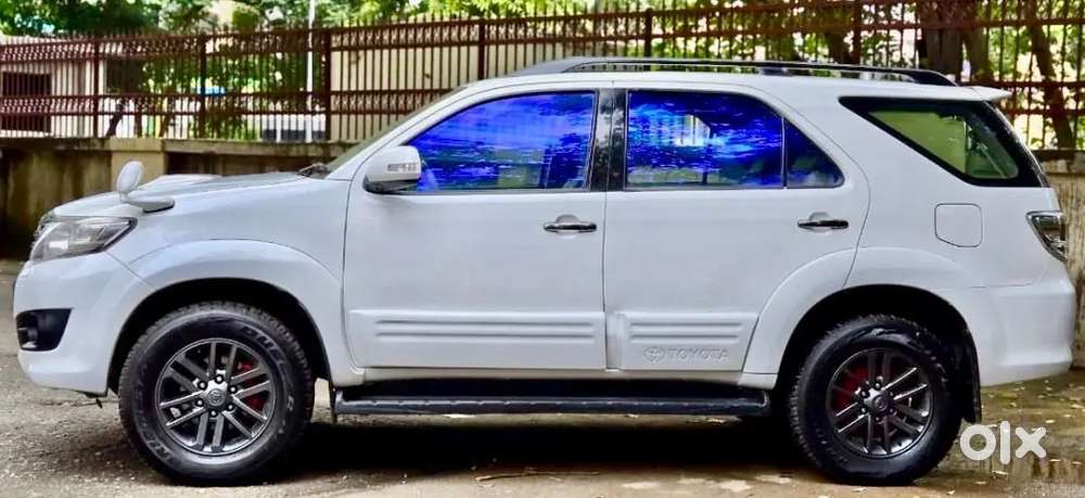 Toyota Fortuner 2012 Diesel 133000 Km Driven