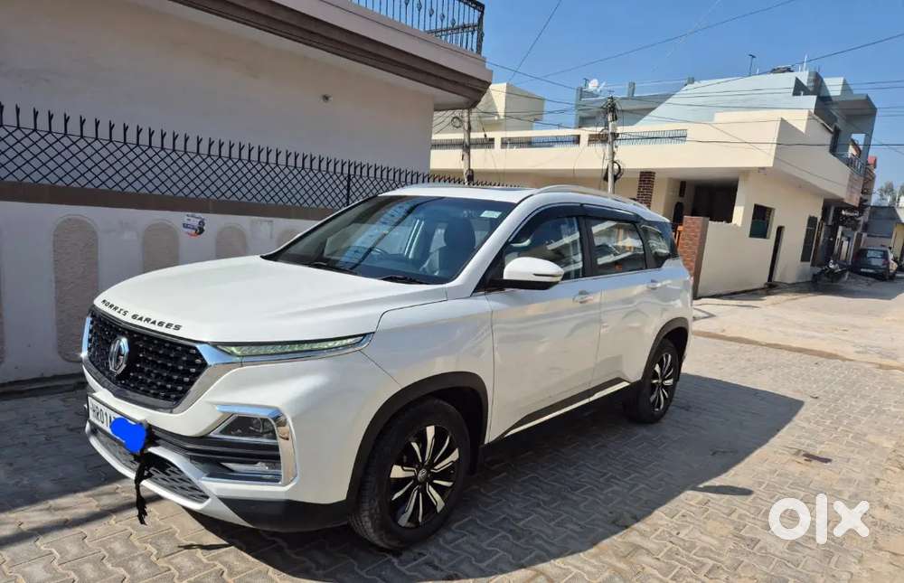Mg Hector Top Model Sharp