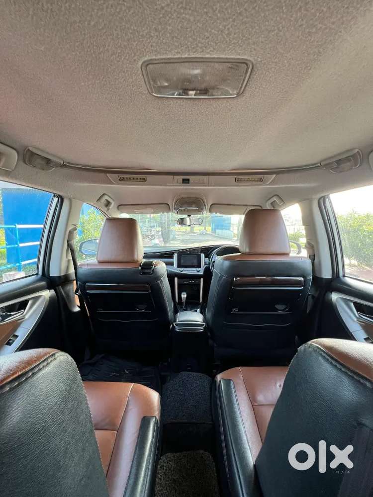 Toyota Innova Crysta 2016 Petrol 83000 Km Driven