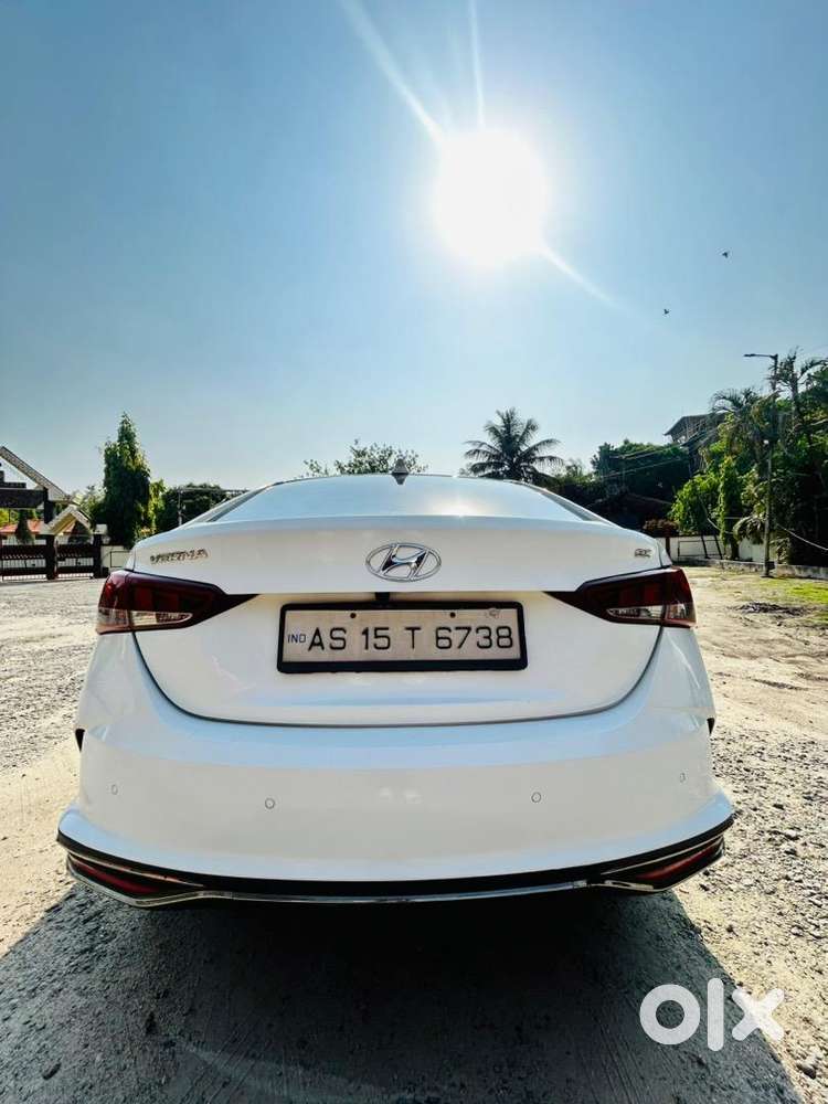 Hyundai Verna 2022 Petrol Well Maintained