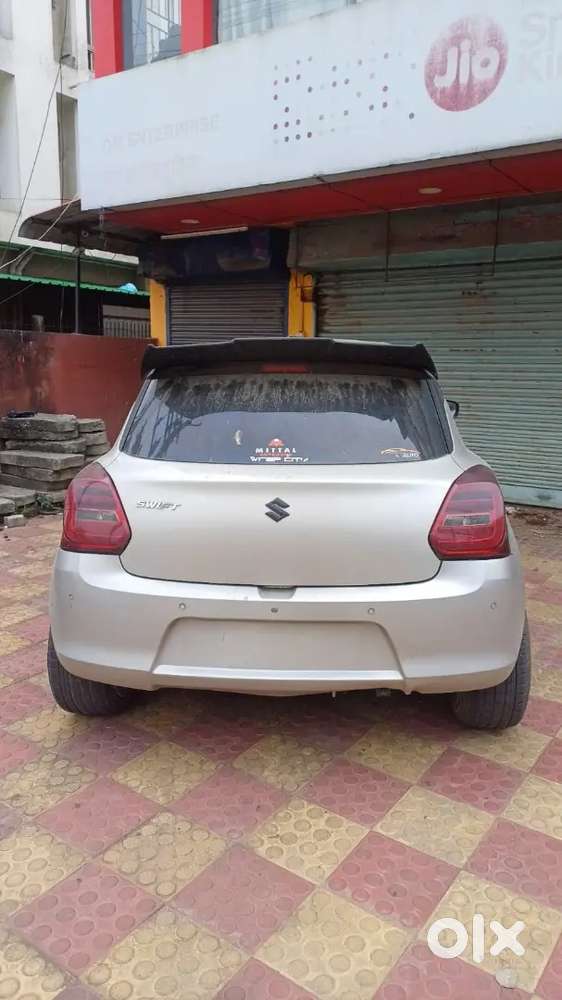 Maruti Suzuki Swift 2022