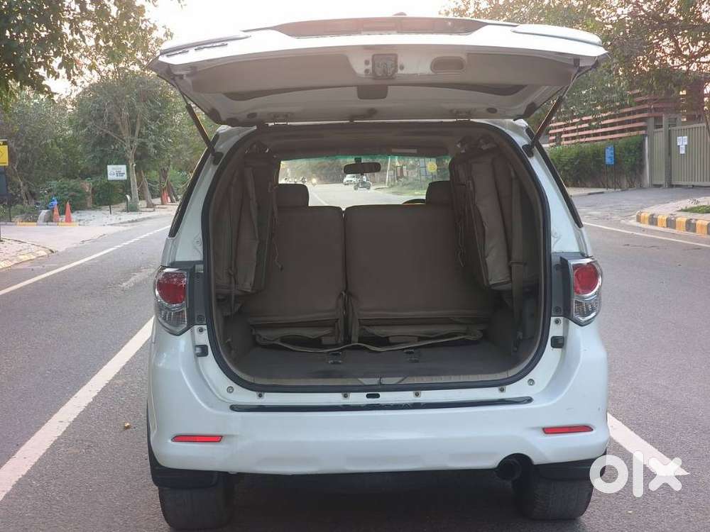 Toyota Fortuner 2011-2016 4x2 Manual, 2012, Diesel