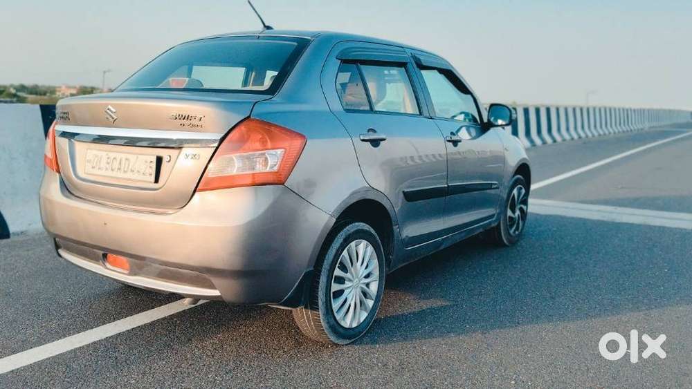 Maruti Suzuki Swift Dzire 1.2 Vxi Bsiv, 2013, Cng & Hybrids