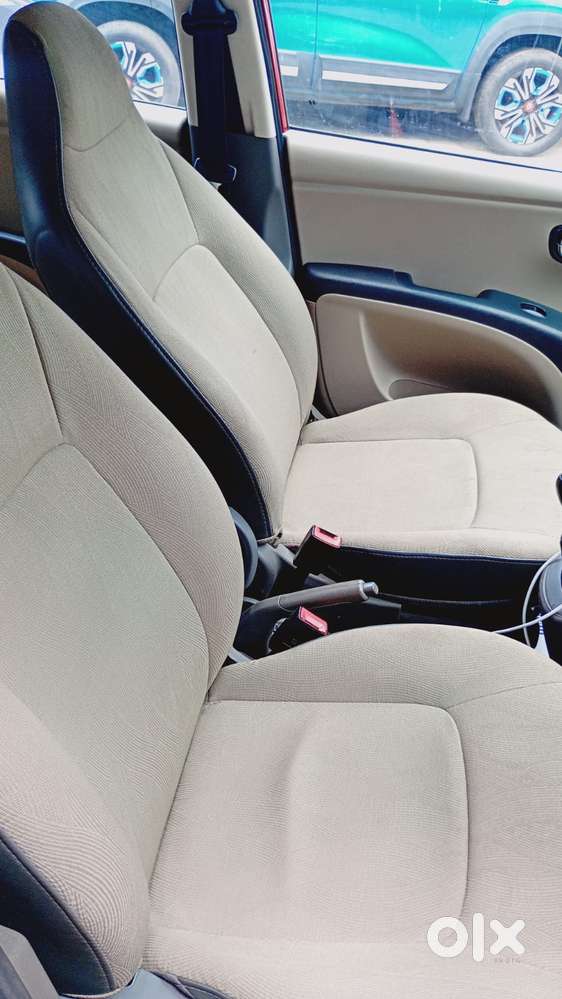 Hyundai I10 Sportz, 2012, Petrol