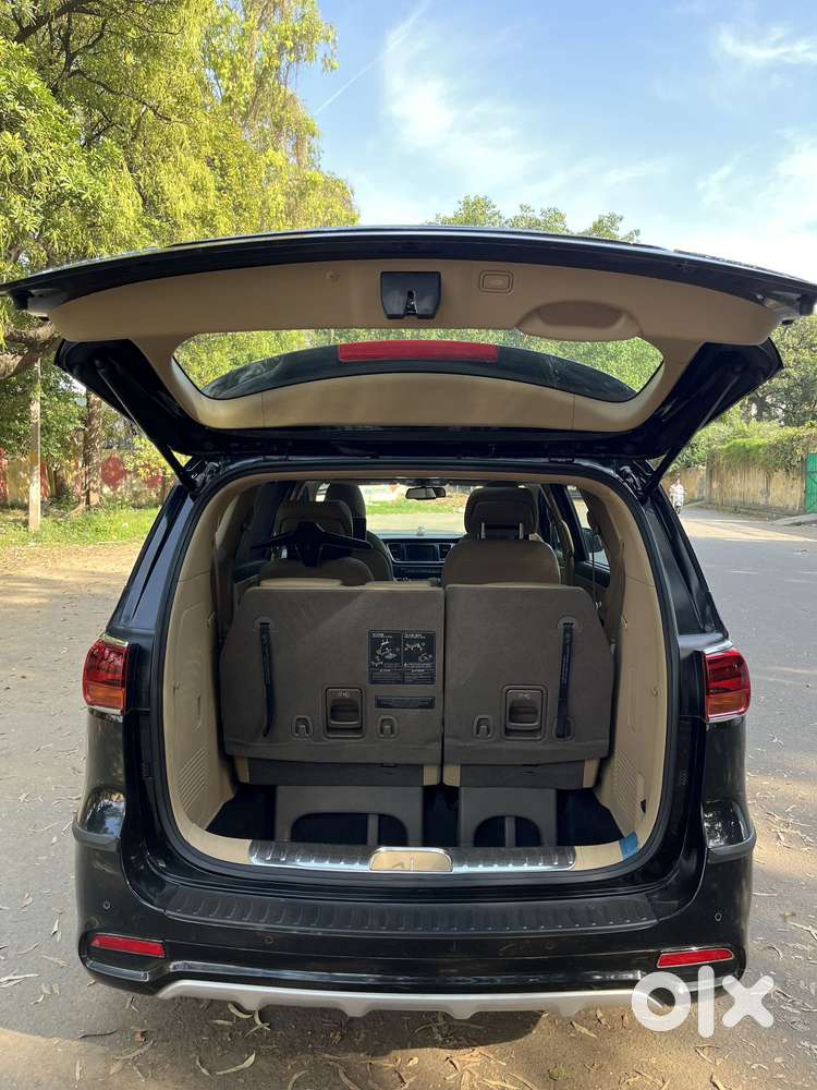 Kia Carnival Limousine Plus 7 Str, 2022, Diesel