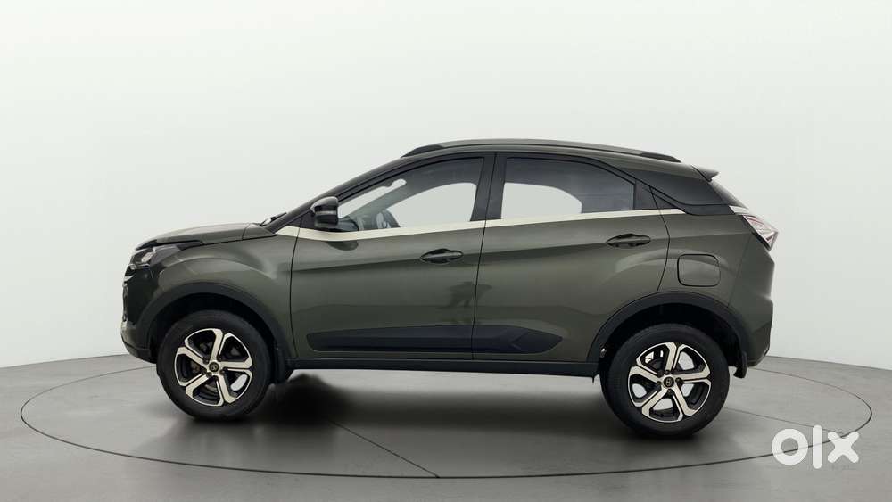 Tata Nexon 1.2 Revotron Xza Plus, 2021, Petrol