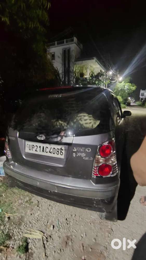 Hyundai Santro Xing Gls 2010 Variant