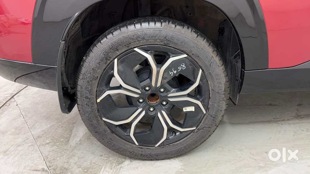 Tata Curvv Creative Plus S 1.2 Revotron Petrol 7dca, 2025, Petrol