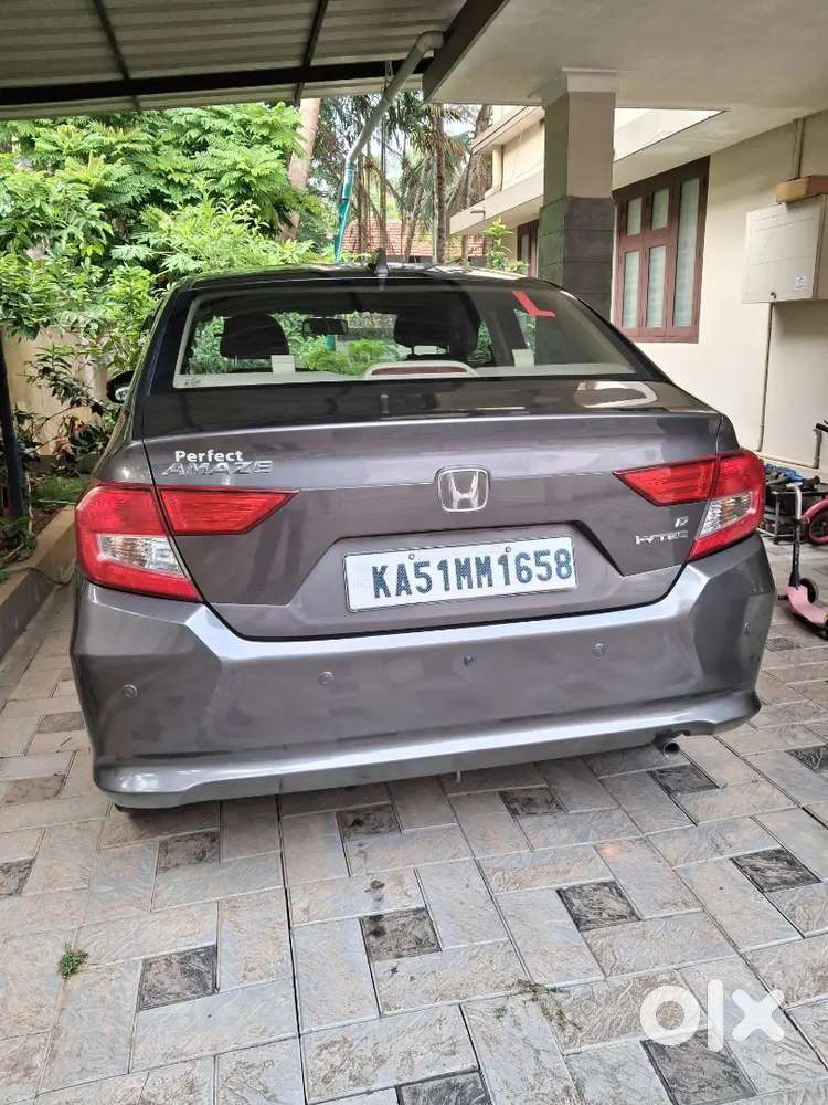 Honda Amaze 2nd Gen 2018 Petrol 65000 Km Driven