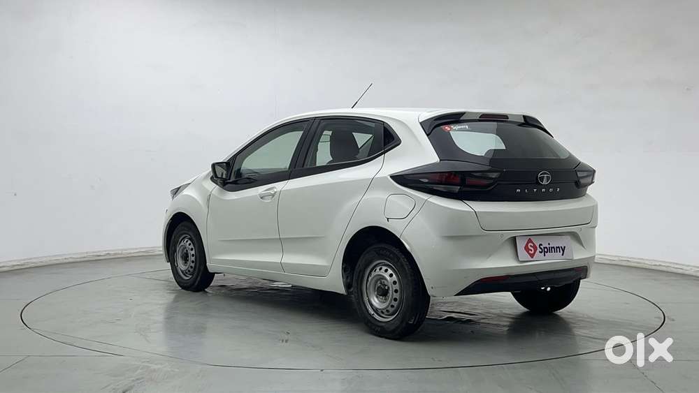 Tata Altroz 1.2 Xe, 2021, Petrol