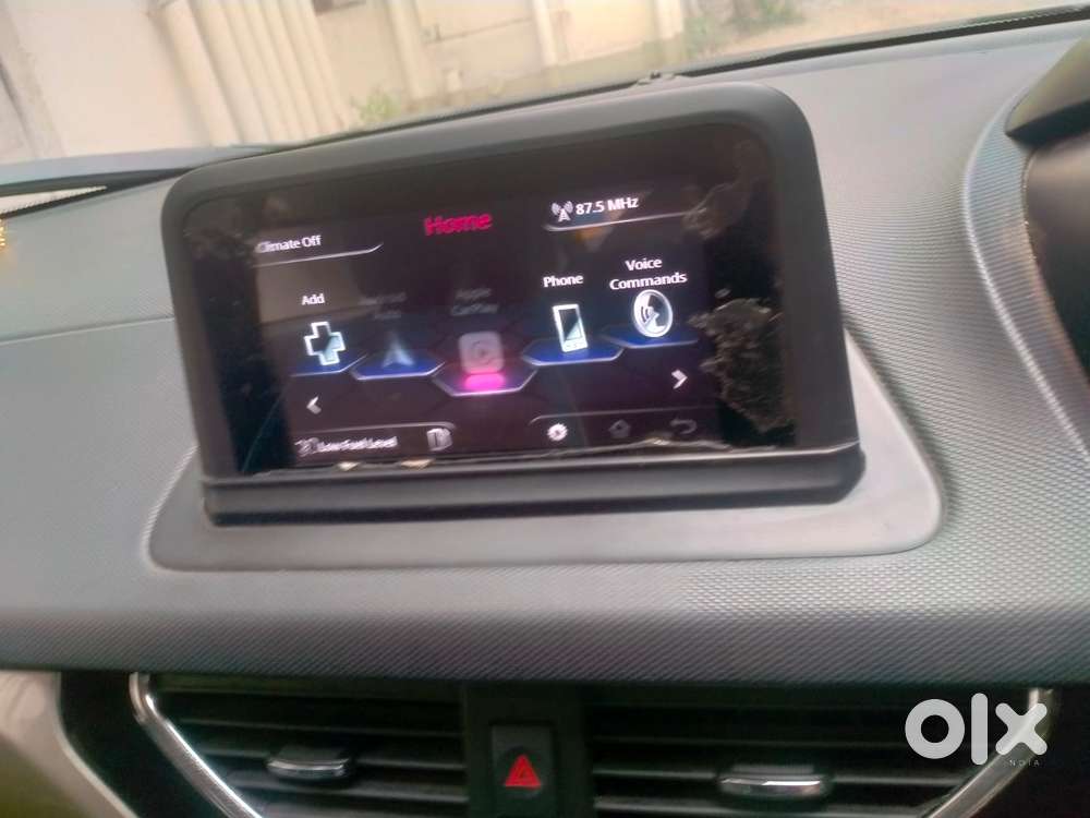 Tata Nexon 1.2 Revotron Xz Plus Dual Tone, 2019, Petrol