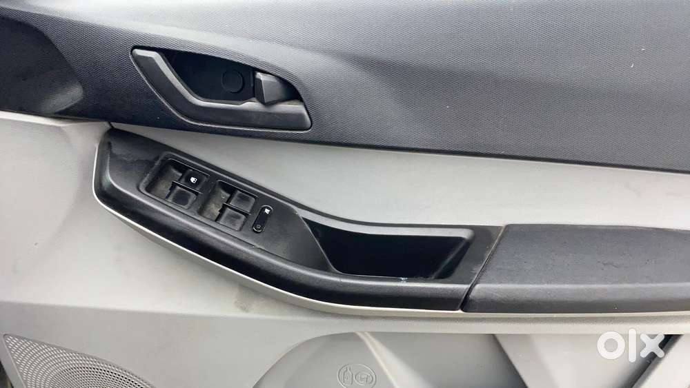 Tata Tiago 1.2 Revotron Xm, 2023, Cng & Hybrids