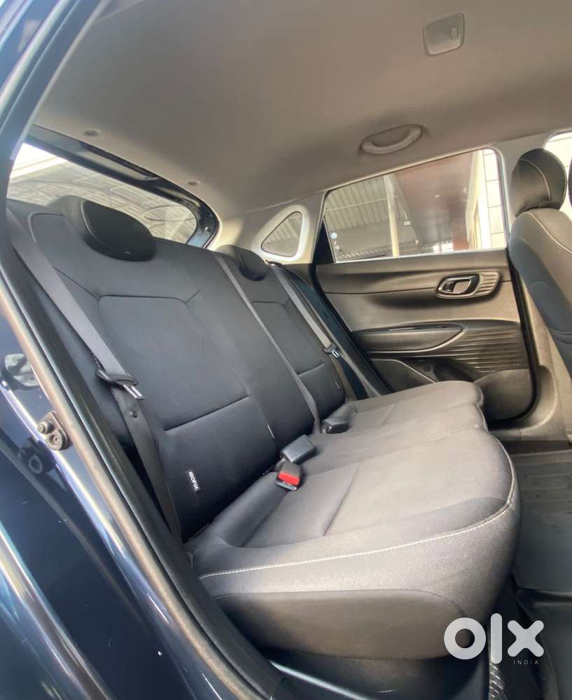 Hyundai I20 Sportz 1.2 Ivt, 2022, Petrol