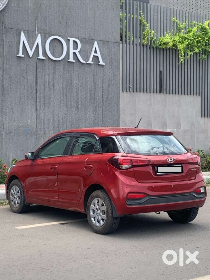 Hyundai I20 Sportz 1.2 Bs-iv, 2018, Cng & Hybrids