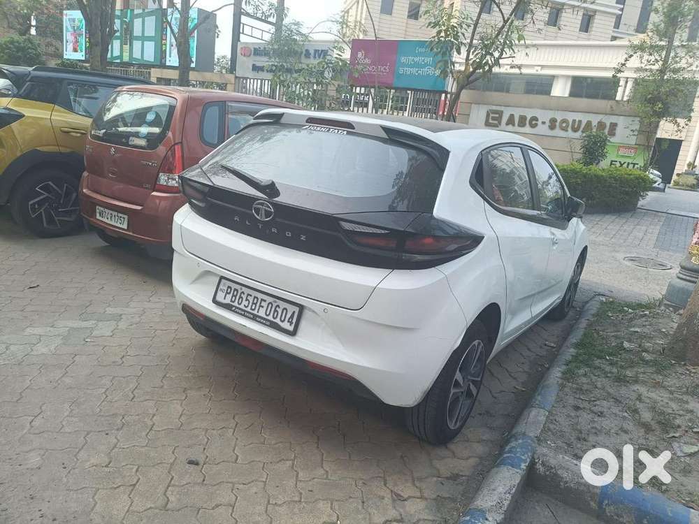 Tata Altroz 2022 Petrol Well Maintained