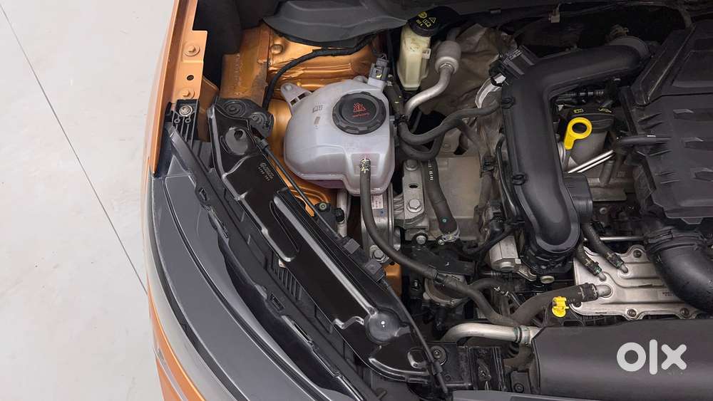 Skoda Kushaq Active 1.0 Tsi Mt, 2022, Petrol