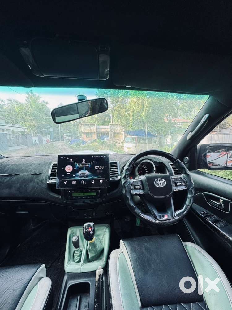 Toyota Fortuner Diesel 2012