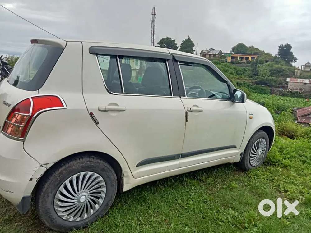 Maruti Suzuki Swift 2011 Diesel 110000 Km Driven