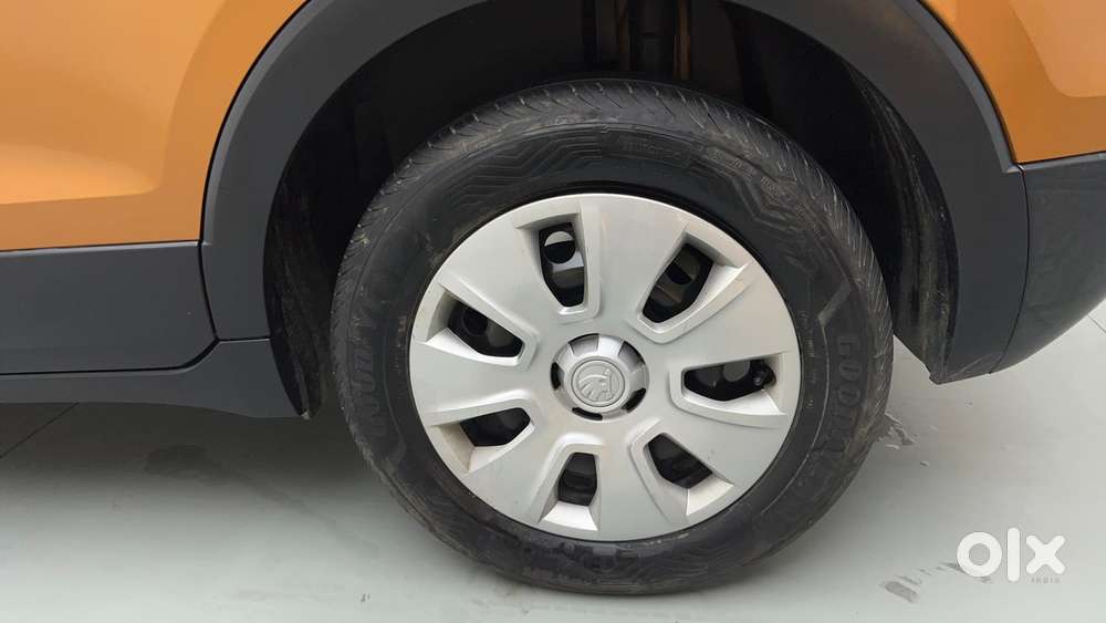 Skoda Kushaq Active 1.0 Tsi Mt, 2021, Petrol