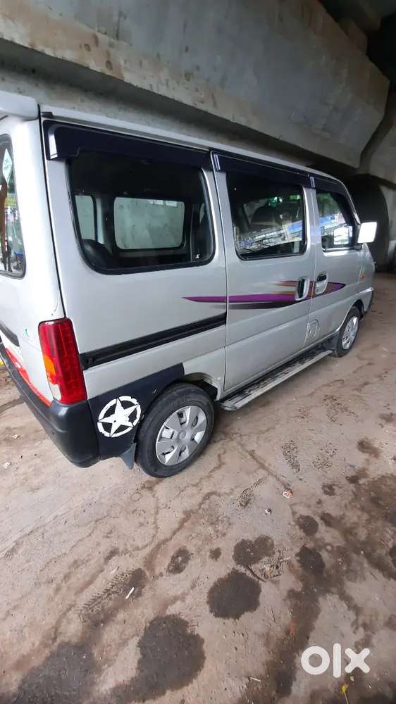 Maruti Eeco 2016 Cng+hybrid Manual