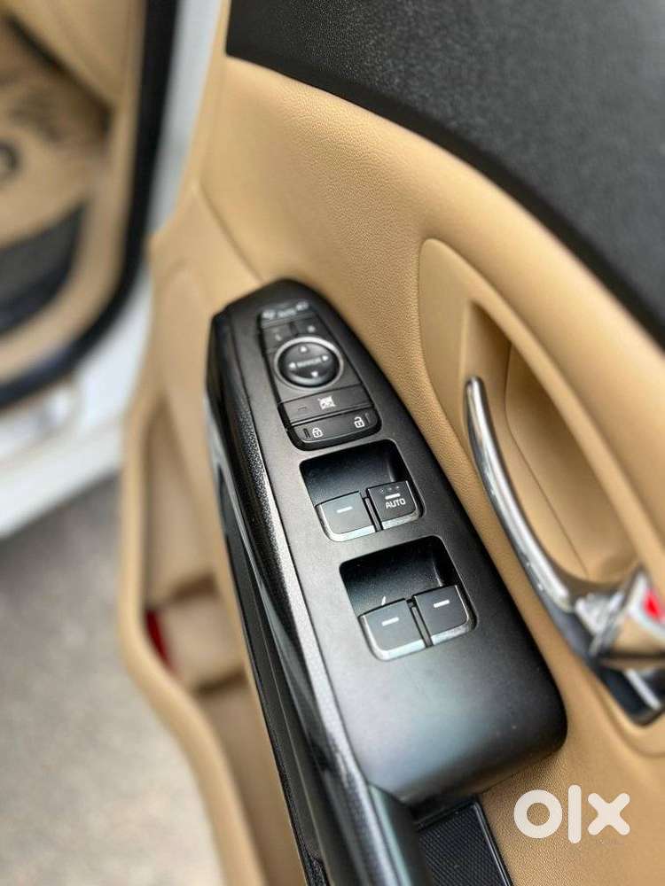 Kia Carnival Prestige, 2020, Diesel