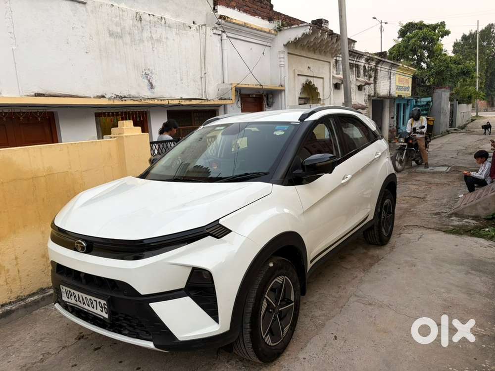 Tata Nexon Petrol 2024