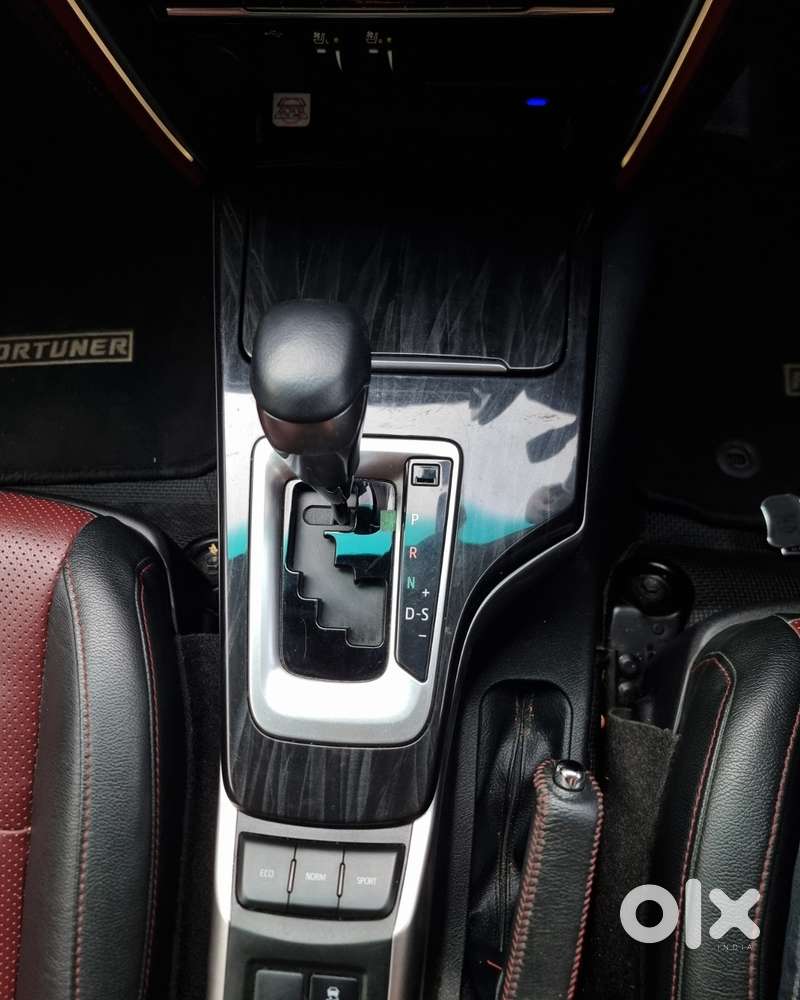 Toyota Innova Crysta