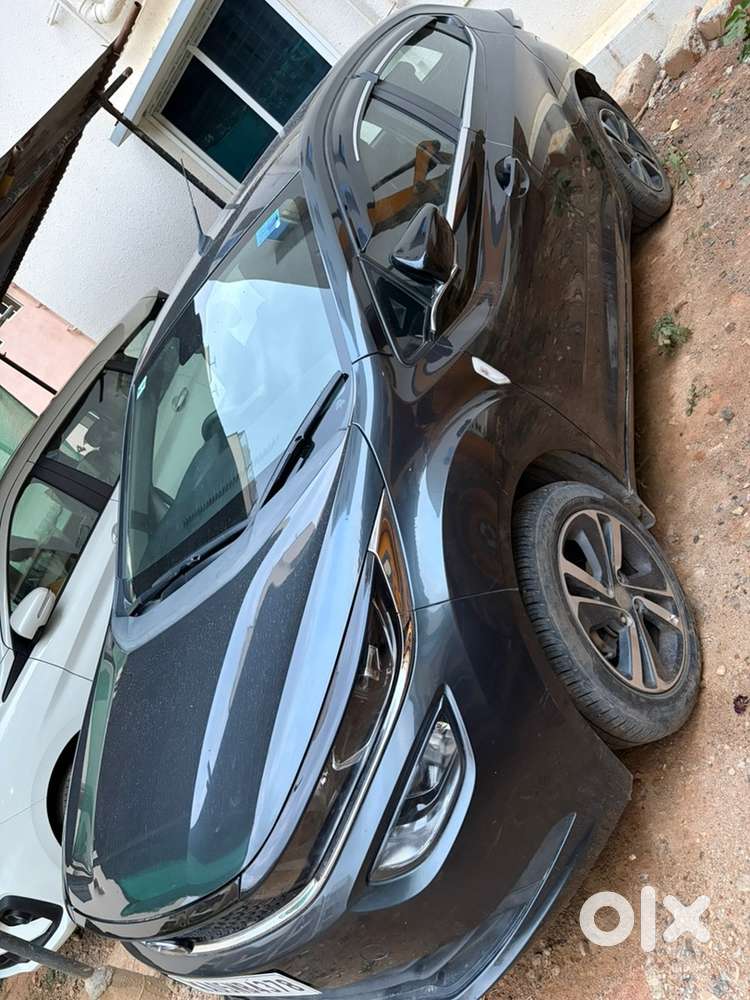 2020 Tata Altroz Petrol