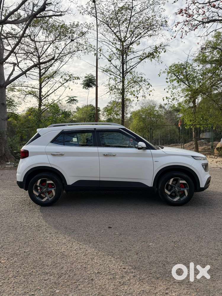 Hyundai Venue Sx Plus Turbo Dct, 2021, Petrol