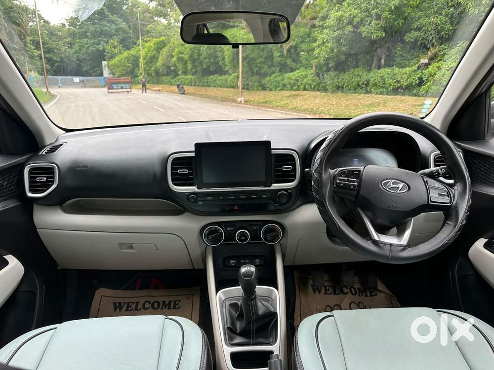 Hyundai Venue S 1.2 Petrol, 2024, Petrol