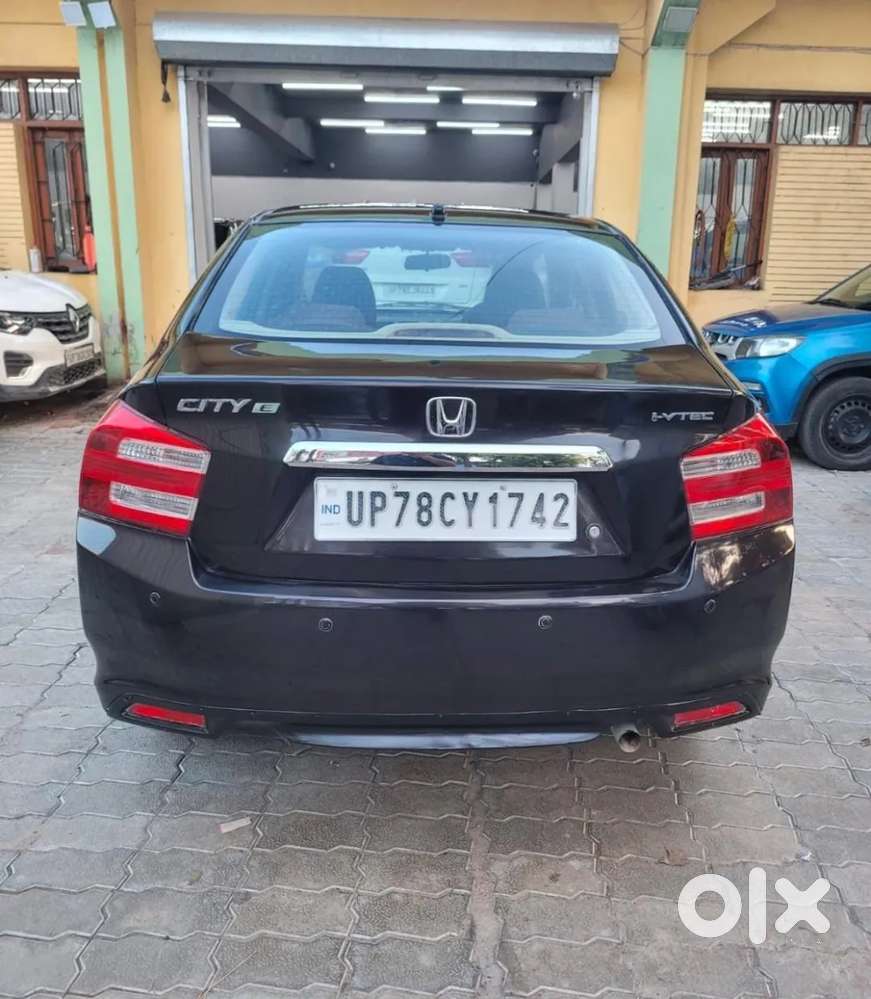 Honda City I Vtec E, 2013, Petrol