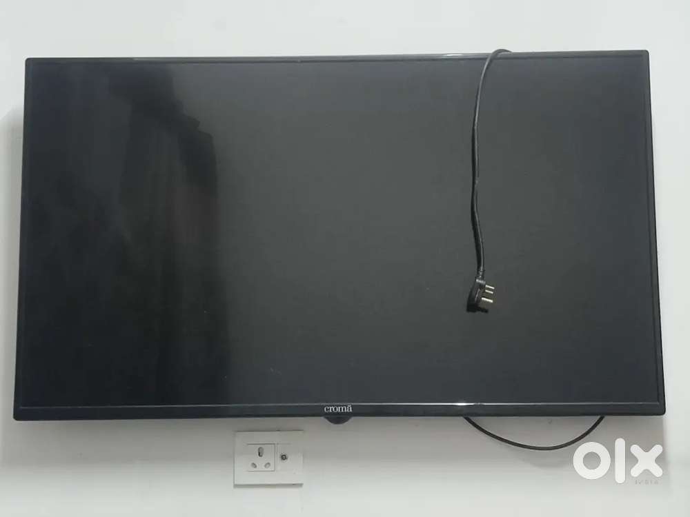 Croma 43 inch LED TV with Android Box for Urgent Sale