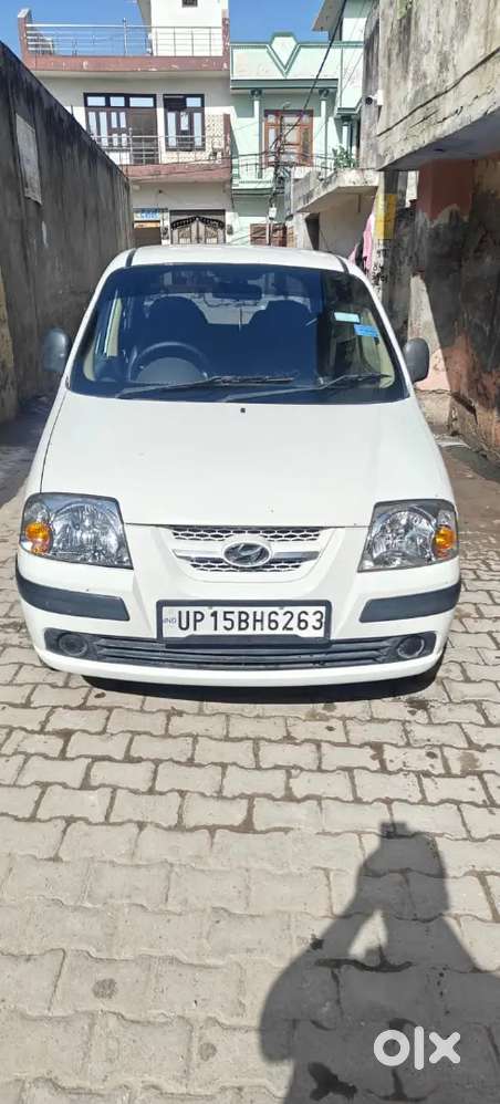 2nd Owner Hyundai Santro 2013