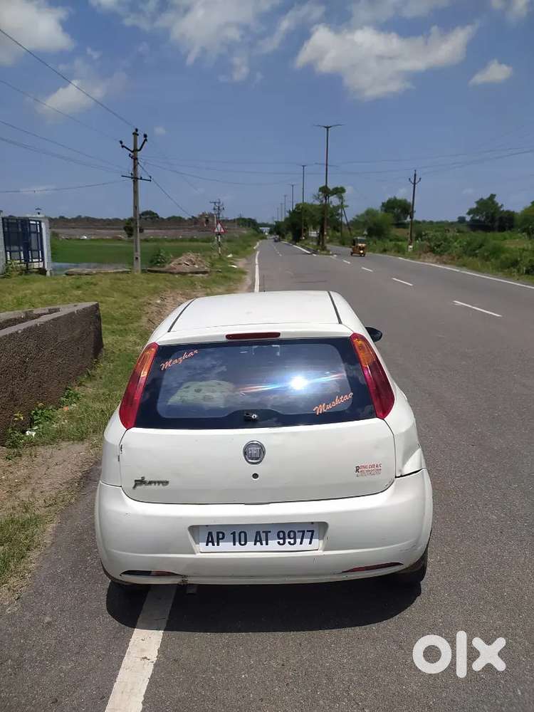 Fiat Punto Emotion 1.3 2010 Car And Rc Expired And Oil Cooler Fail