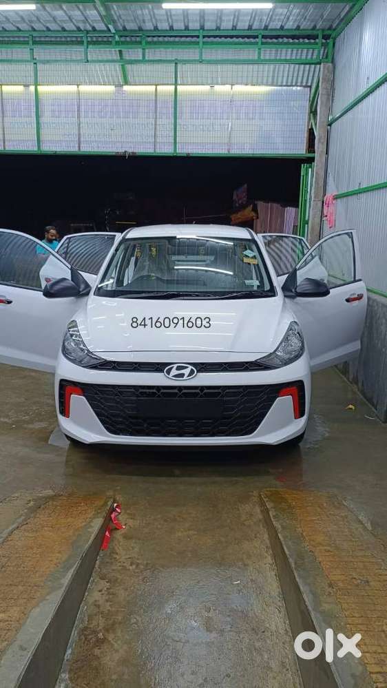 Hyundai Aura 1.2 S Cng, 2026, Cng & Hybrids