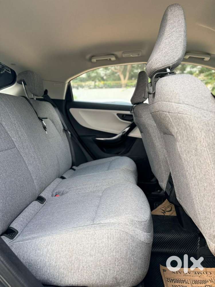 Tata Curvv Pure Plus 1.2 Revotron Petrol 7dca, 2025, Petrol