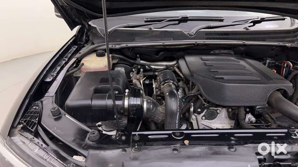 Mahindra Scorpio N Z8 L Petrol Mt 7 Str, 2022, Petrol