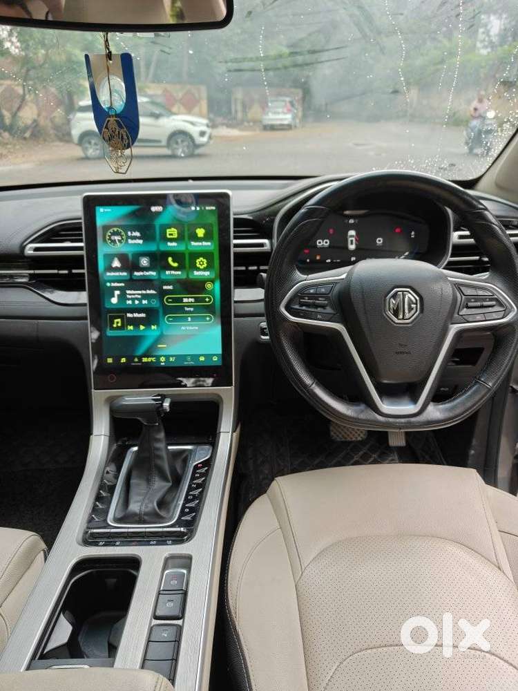 Mg Hector Sharp Pro 1.5 Turbo Cvt Dual Tone, 2023, Petrol