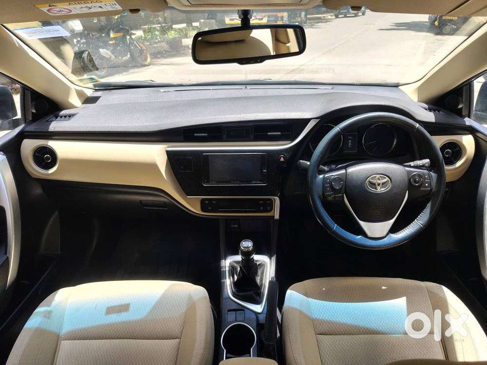 Toyota Corolla Altis 1.8 G, 2017, Petrol