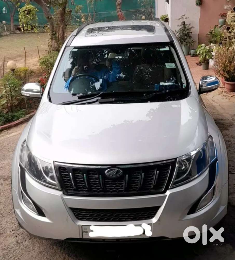 Mahindra Xuv500 2017 Diesel 97000 Km Driven