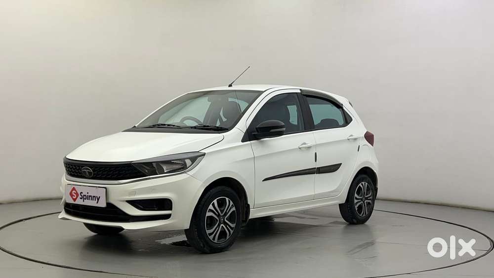 Tata Tiago 1.2 Revotron Xt Option, 2023, Petrol
