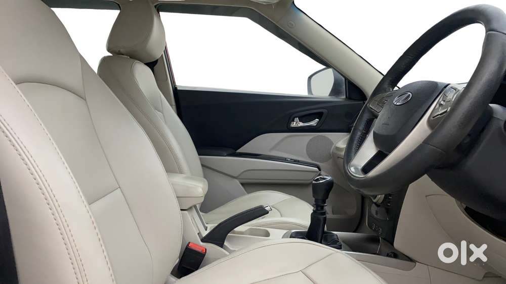 Mahindra Xuv300 W8 Option, 2021, Petrol