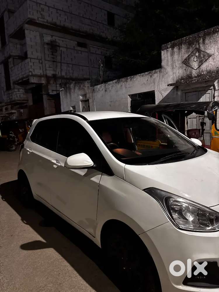 Hyundai Grand I10 Sportz 2016