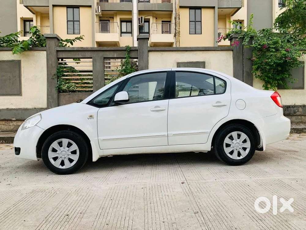 Maruti Suzuki Sx4 Vxi Bsiv, 2012, Petrol