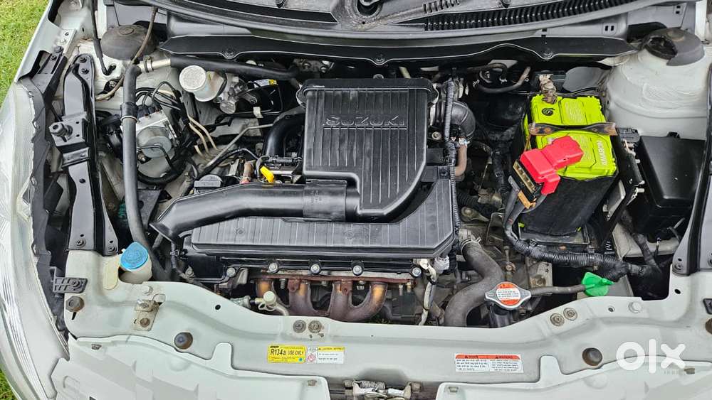 Maruti Suzuki Swift Vxi, 2017, Petrol