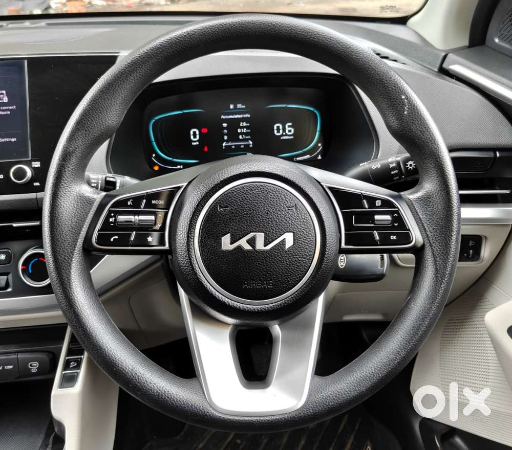 Kia Carens 1.5 Prestige 7 Str, 2023, Petrol