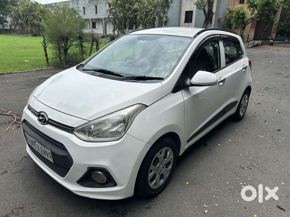 Hyundai Grand I10 1.2 Kappa Sportz Option, 2015, Cng & Hybrids