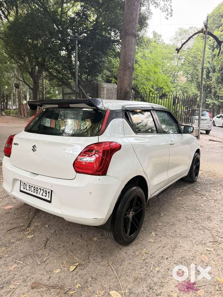 Maruti Suzuki Swift 1.2 Vxi (o), 2023, Petrol
